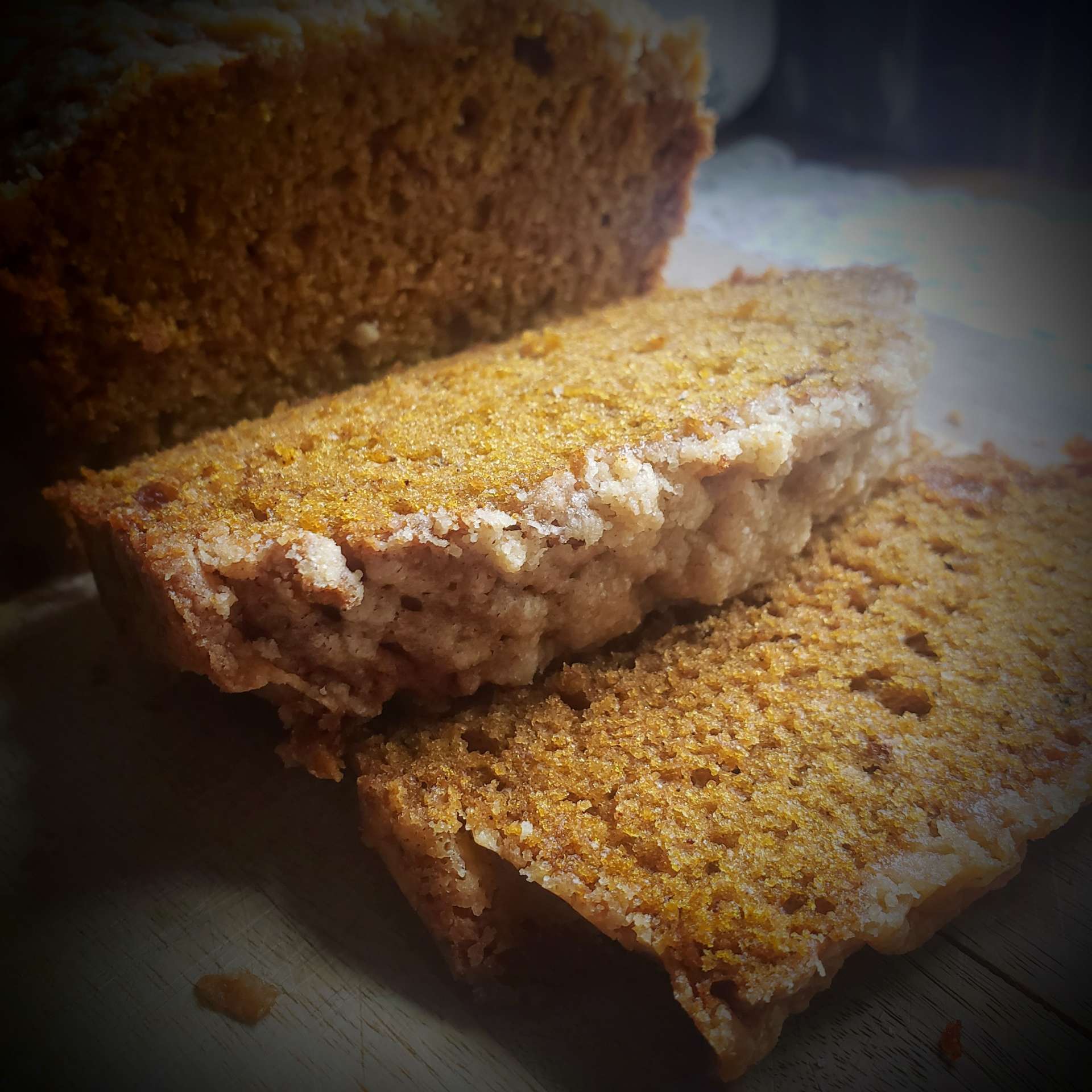 Pumpkin Bread with Cinnamon Crumb Topping